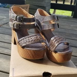 Bed Stu Kenya platform sandal